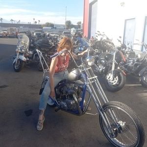 Meet your Posher, Elizabeth